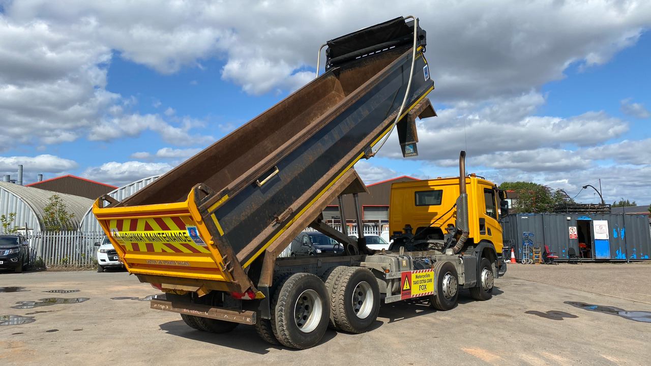 SCANIA P 410 XT - Tipper: picture 4 SCANIA P 410 XT - Tipper: picture 4