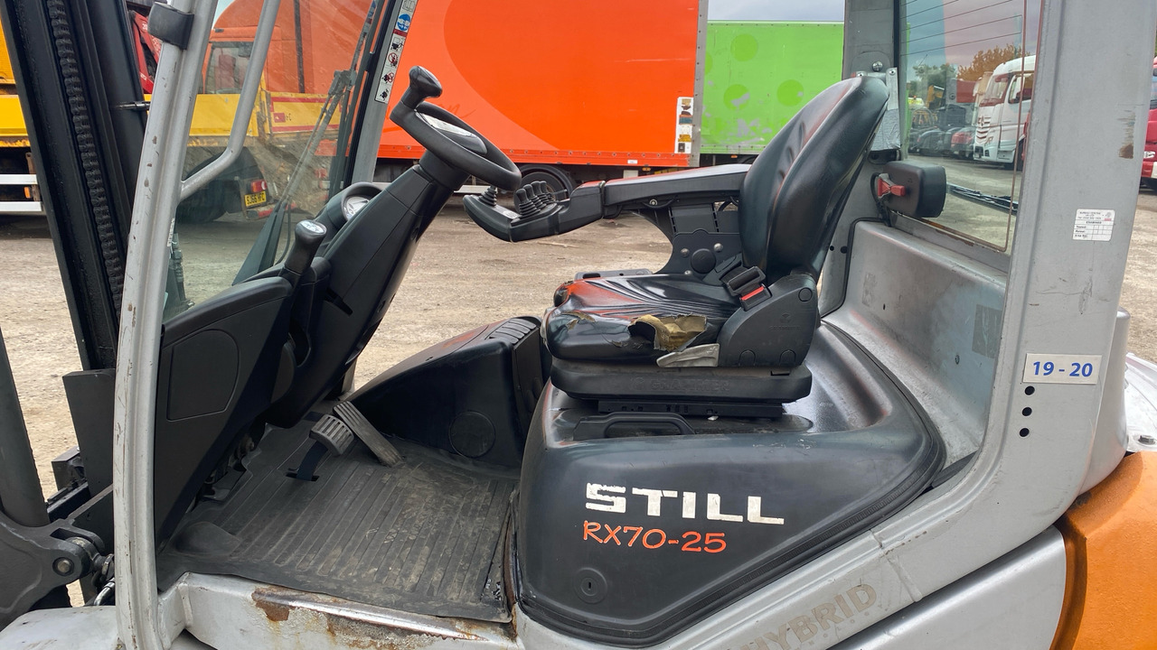 STILL RX70-25 - Diesel forklift: picture 5 STILL RX70-25 - Diesel forklift: picture 5