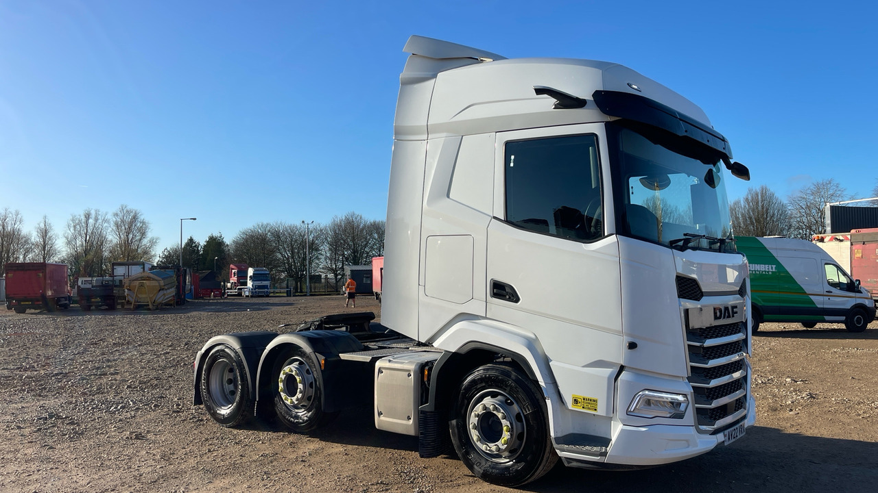 DAF XF 530 - Tractor unit: picture 1 DAF XF 530 - Tractor unit: picture 1