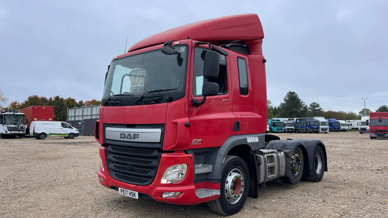Daf CF 440 - Tractor unit: picture 2 Daf CF 440 - Tractor unit: picture 2