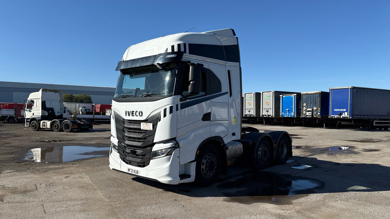 IVECO S-WAY 460 - Tractor unit: picture 2 IVECO S-WAY 460 - Tractor unit: picture 2