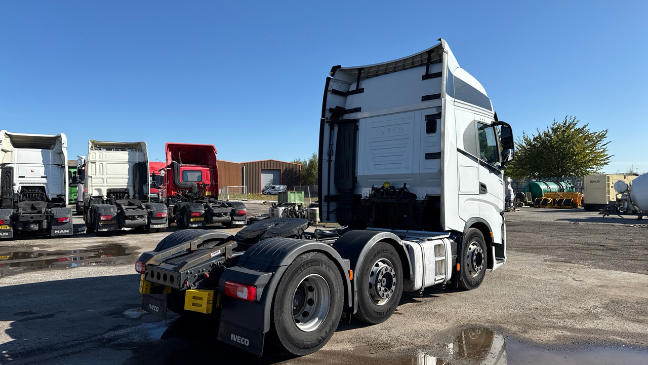 IVECO S-WAY 460 - Tractor unit: picture 4 IVECO S-WAY 460 - Tractor unit: picture 4