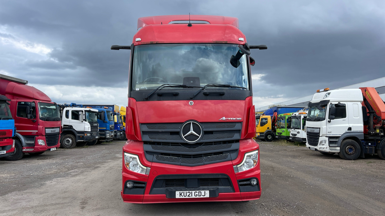 Tractor unit MERCEDES-BENZ ACTROS 2545: picture 12