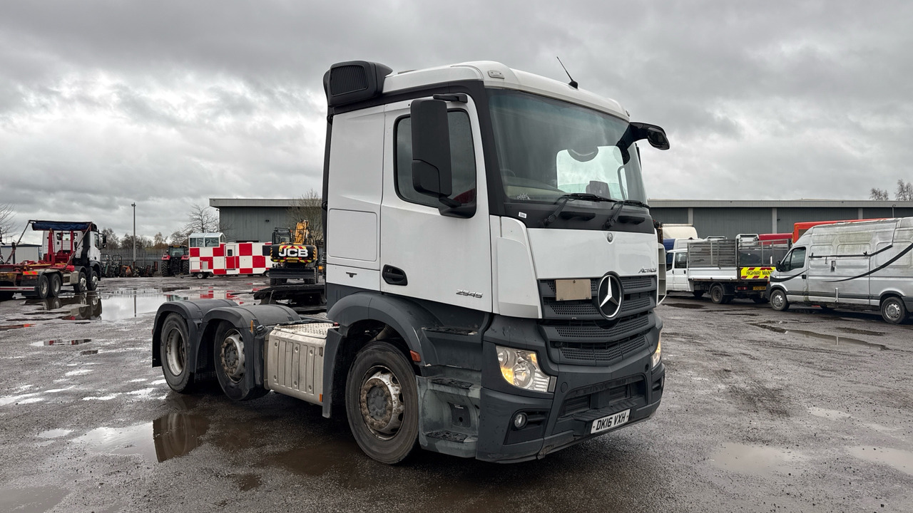 MERCEDES-BENZ ACTROS 2545 - Tractor unit: picture 1 MERCEDES-BENZ ACTROS 2545 - Tractor unit: picture 1