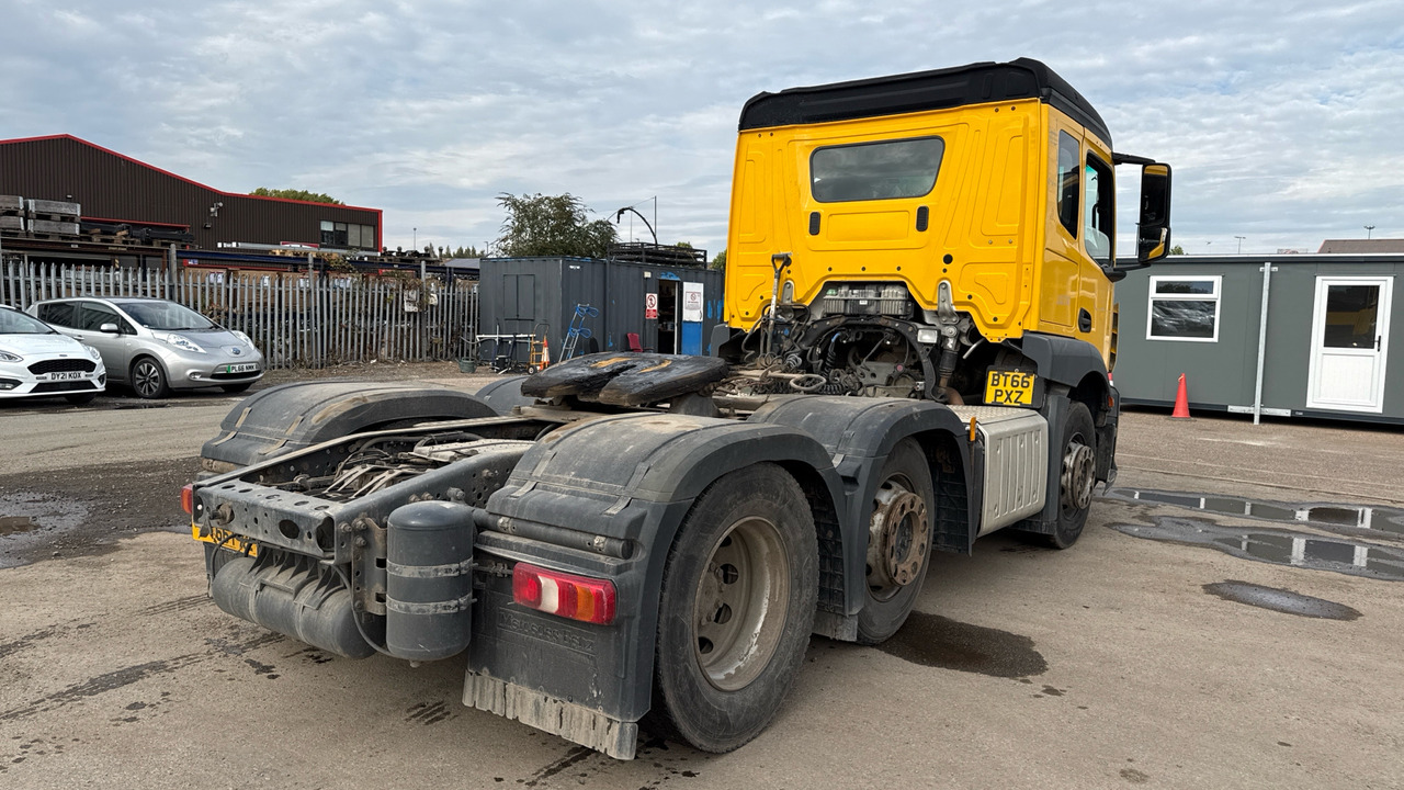 MERCEDES-BENZ ACTROS - Tractor unit: picture 4 MERCEDES-BENZ ACTROS - Tractor unit: picture 4