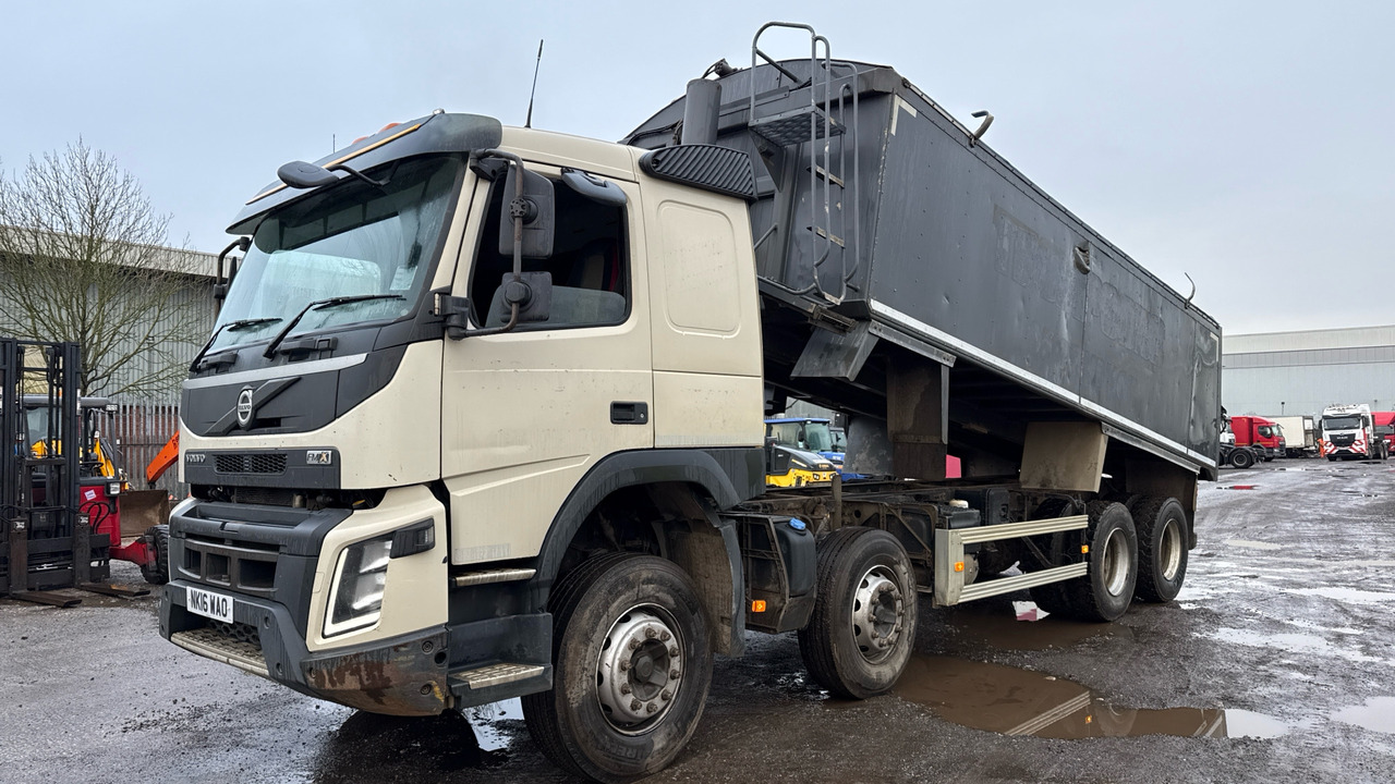 VOLVO FM - Tipper: picture 2 VOLVO FM - Tipper: picture 2