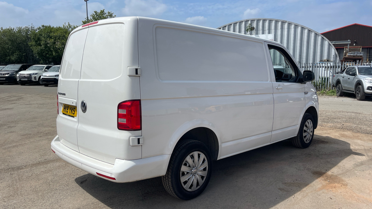 Volkswagen Transporter 2.0 TDI BMT 150 Trendline - Small van: picture 4 Volkswagen Transporter 2.0 TDI BMT 150 Trendline - Small van: picture 4