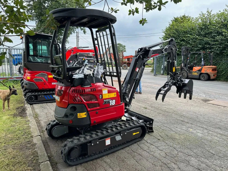 Rhino Rhinoceros XN18 - Mini excavator: picture 2 Rhino Rhinoceros XN18 - Mini excavator: picture 2