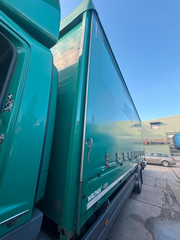 LKW Planenaufbau Grün - Curtainside swap body: picture 5 LKW Planenaufbau Grün - Curtainside swap body: picture 5