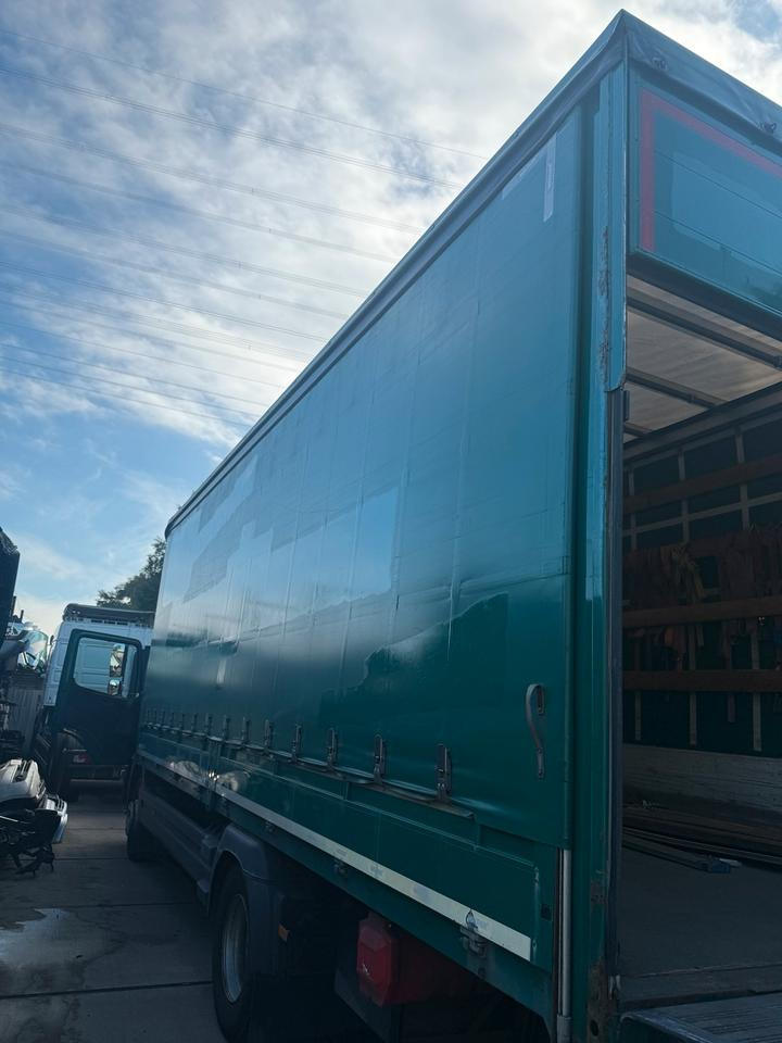 LKW Planenaufbau Grün - Curtainside swap body: picture 4 LKW Planenaufbau Grün - Curtainside swap body: picture 4