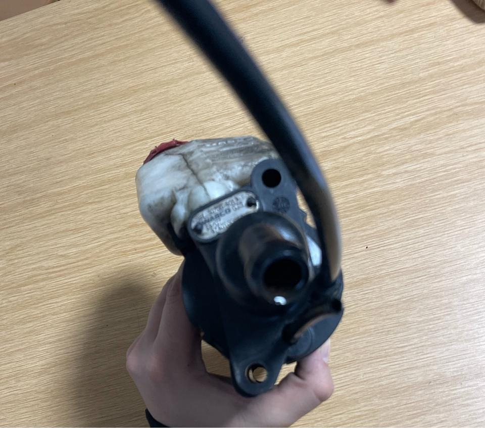 MAN Geberzylinder Kopplung WABCO 81.307006019 - Clutch cylinder for Truck: picture 3 MAN Geberzylinder Kopplung WABCO 81.307006019 - Clutch cylinder for Truck: picture 3