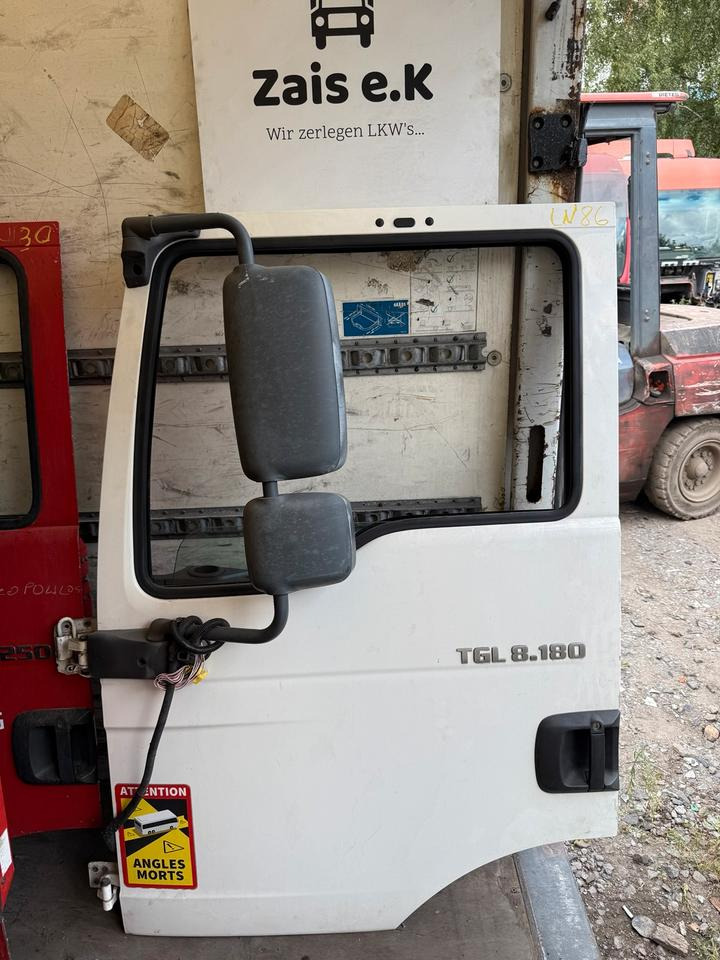 MAN TGL Fahrertür Weiß Spiegel Innenverkleidung - Door and parts for Truck: picture 1 MAN TGL Fahrertür Weiß Spiegel Innenverkleidung - Door and parts for Truck: picture 1