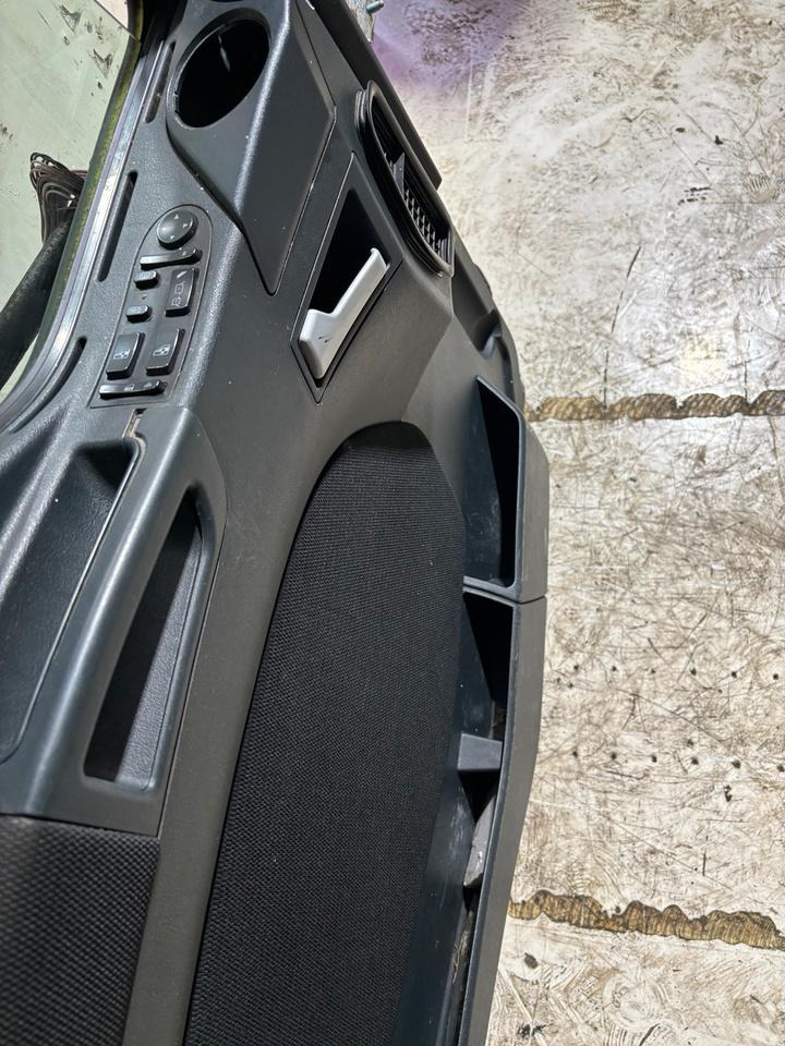 MAN TGL Fahrertür,grau Spiegel&Innenverkleidung Euro 5/6 LN 24 - Door and parts for Truck: picture 5 MAN TGL Fahrertür,grau Spiegel&Innenverkleidung Euro 5/6 LN 24 - Door and parts for Truck: picture 5