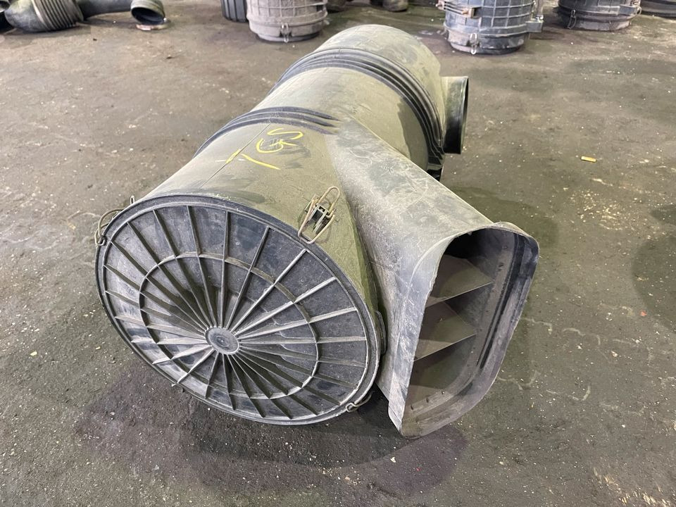 MAN TGS Luftfilter Luftfilterkasten Euro5 - Air filter for Truck: picture 3 MAN TGS Luftfilter Luftfilterkasten Euro5 - Air filter for Truck: picture 3