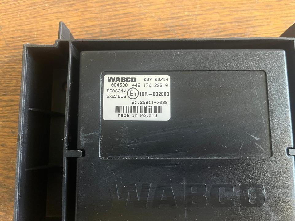 MAN WABCO Steuergerät ECAS 6*2 81258117028 - ECU for Truck: picture 3 MAN WABCO Steuergerät ECAS 6*2 81258117028 - ECU for Truck: picture 3