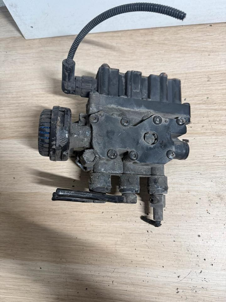 MAN WABCO VENTIL 4728800300 81.25902-6238 - Valve for Truck: picture 3 MAN WABCO VENTIL 4728800300 81.25902-6238 - Valve for Truck: picture 3