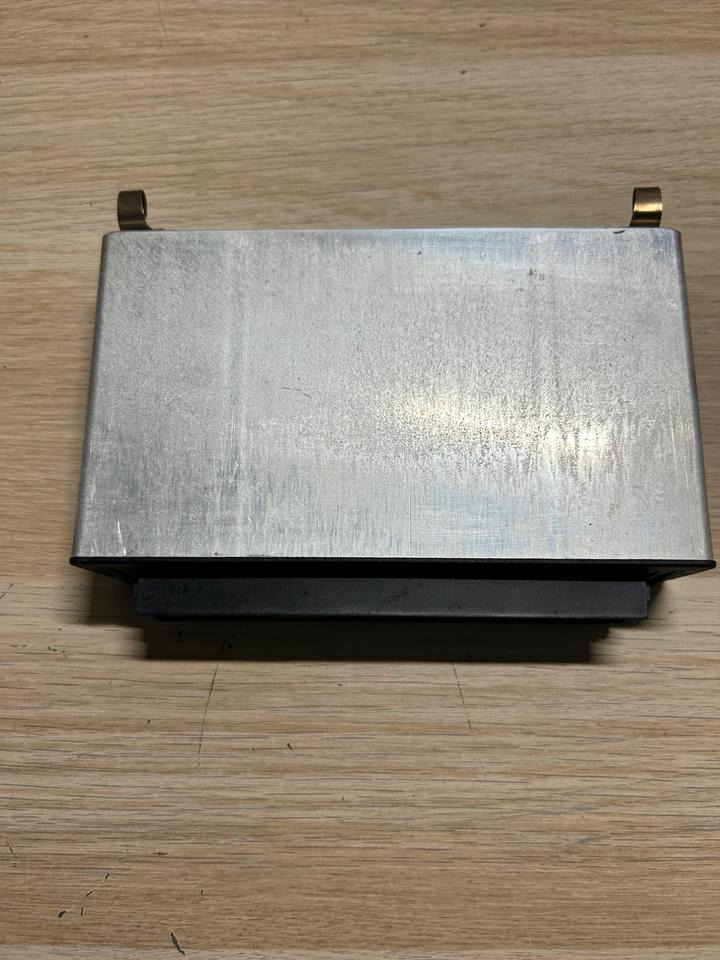 Mercedes Atego 4 EU6 EBS Steuergerät A0004469836 - ECU: picture 4 Mercedes Atego 4 EU6 EBS Steuergerät A0004469836 - ECU: picture 4