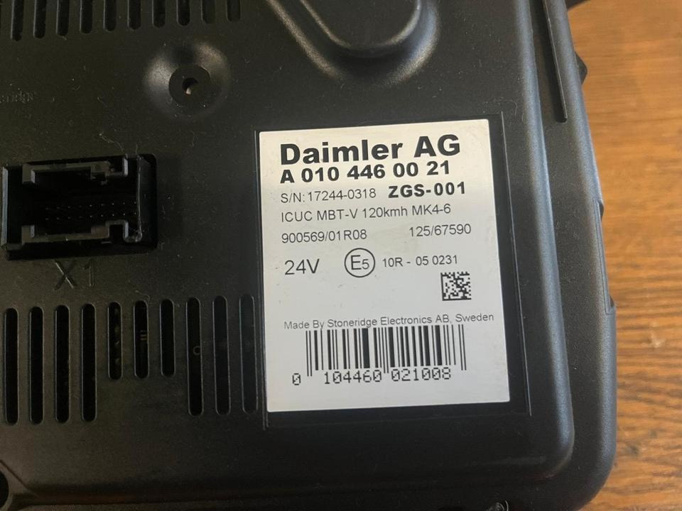 Mercedes Benz Actros MP4 Kombiinstrument / Tacho A0104460021 - Dashboard for Truck: picture 3 Mercedes Benz Actros MP4 Kombiinstrument / Tacho A0104460021 - Dashboard for Truck: picture 3