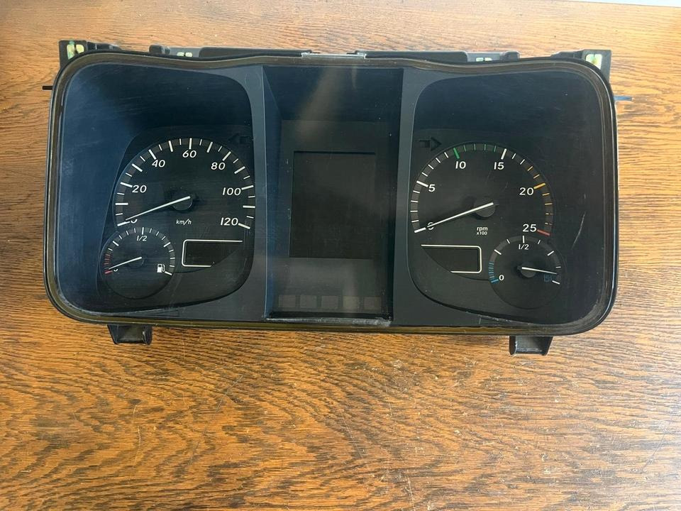 Mercedes Benz Actros MP4 Kombiinstrument / Tacho A9614467421 - Dashboard for Truck: picture 2 Mercedes Benz Actros MP4 Kombiinstrument / Tacho A9614467421 - Dashboard for Truck: picture 2
