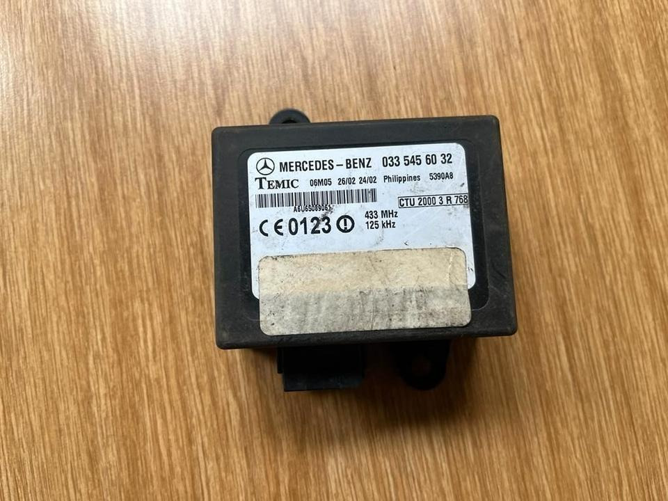 Mercedes Benz Vito W638 Wegfahrsperre Modul 0335456032 - ECU for Truck: picture 1 Mercedes Benz Vito W638 Wegfahrsperre Modul 0335456032 - ECU for Truck: picture 1
