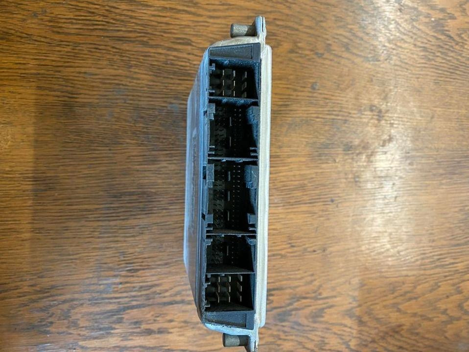 Mercedes Sprinter BOSCH Steuergerät A 611 153 38 79 - ECU for Truck: picture 2 Mercedes Sprinter BOSCH Steuergerät A 611 153 38 79 - ECU for Truck: picture 2