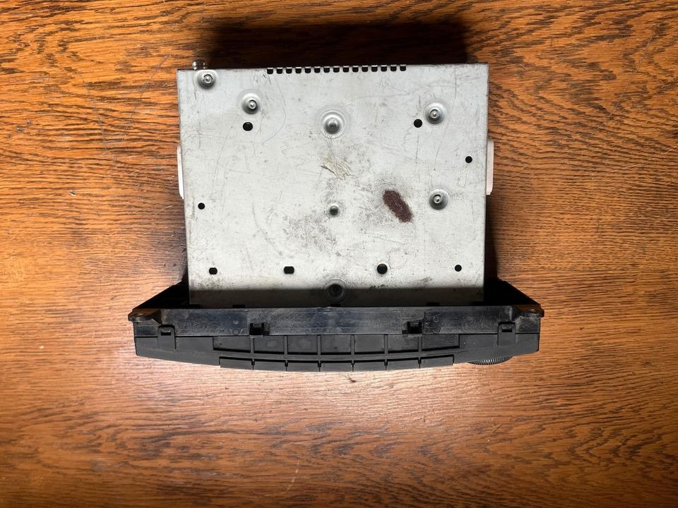 Cab and interior for Truck Mercedes Sprinter CD Radio 12V A9068200486: picture 7
