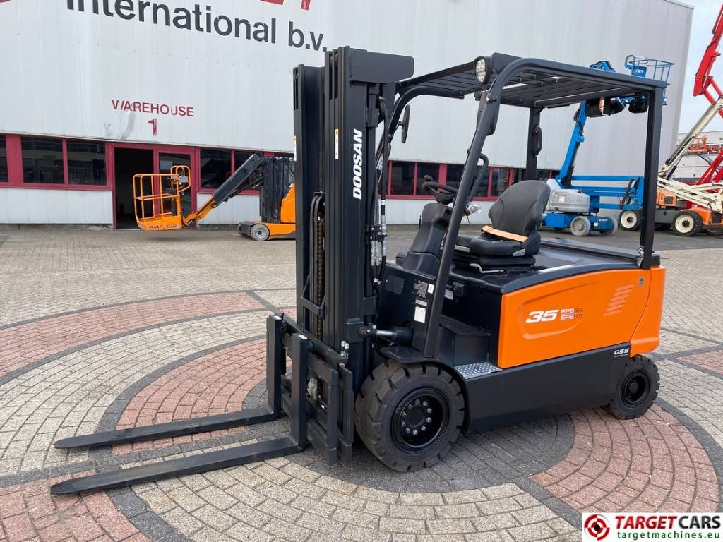 Doosan B35X-7 Electric Forklift 3.5T Triplex-438cm Unused - Electric forklift: picture 1 Doosan B35X-7 Electric Forklift 3.5T Triplex-438cm Unused - Electric forklift: picture 1