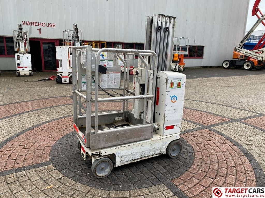 Genie GR-20 RunAbout Electric Vertical Mast Lift 802cm - Vertical mast lift: picture 1 Genie GR-20 RunAbout Electric Vertical Mast Lift 802cm - Vertical mast lift: picture 1