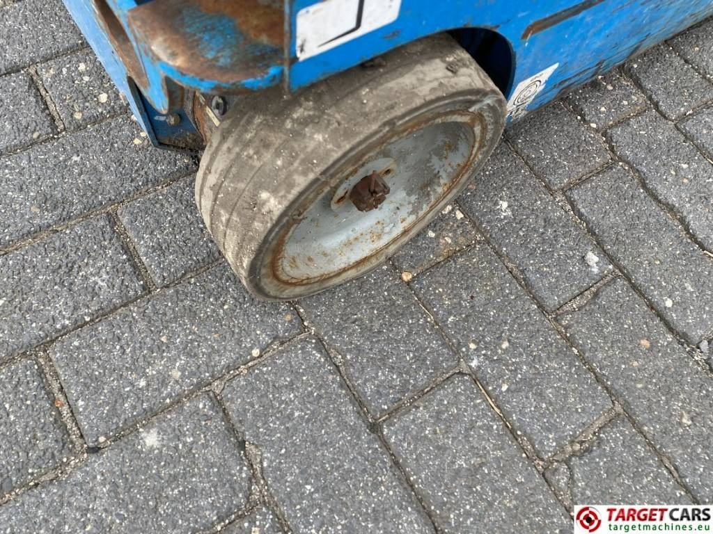 Vertical mast lift Genie GR-20 Runabout Vertical Mast Work Lift 802cm: picture 23