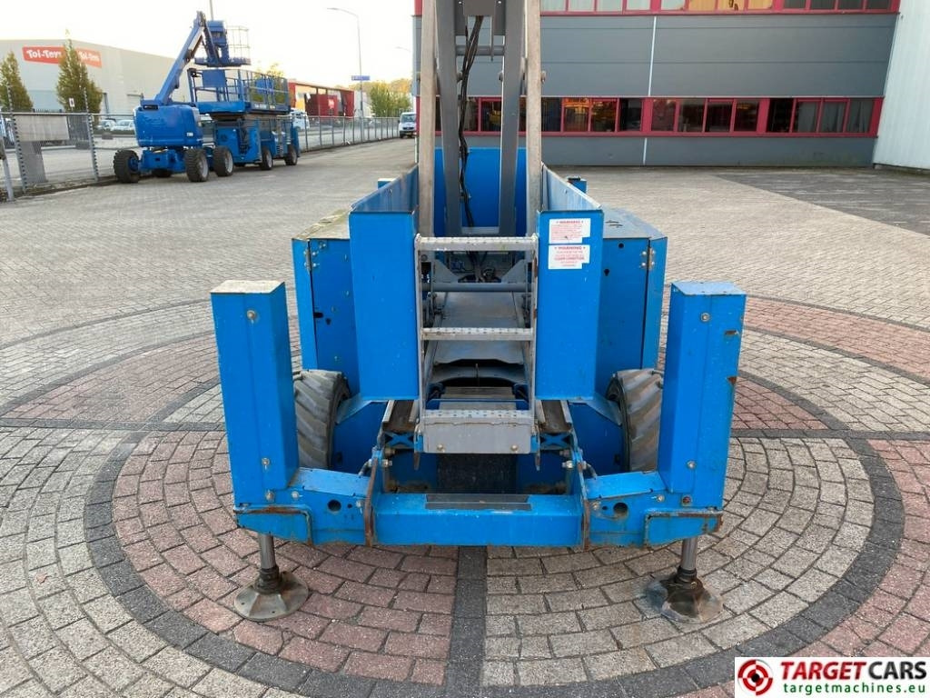Scissor lift Genie GS-4069 DC Electric GS4069 Scissor WorkLift 1412cm: picture 19 Scissor lift Genie GS-4069 DC Electric GS4069 Scissor WorkLift 1412cm: picture 19