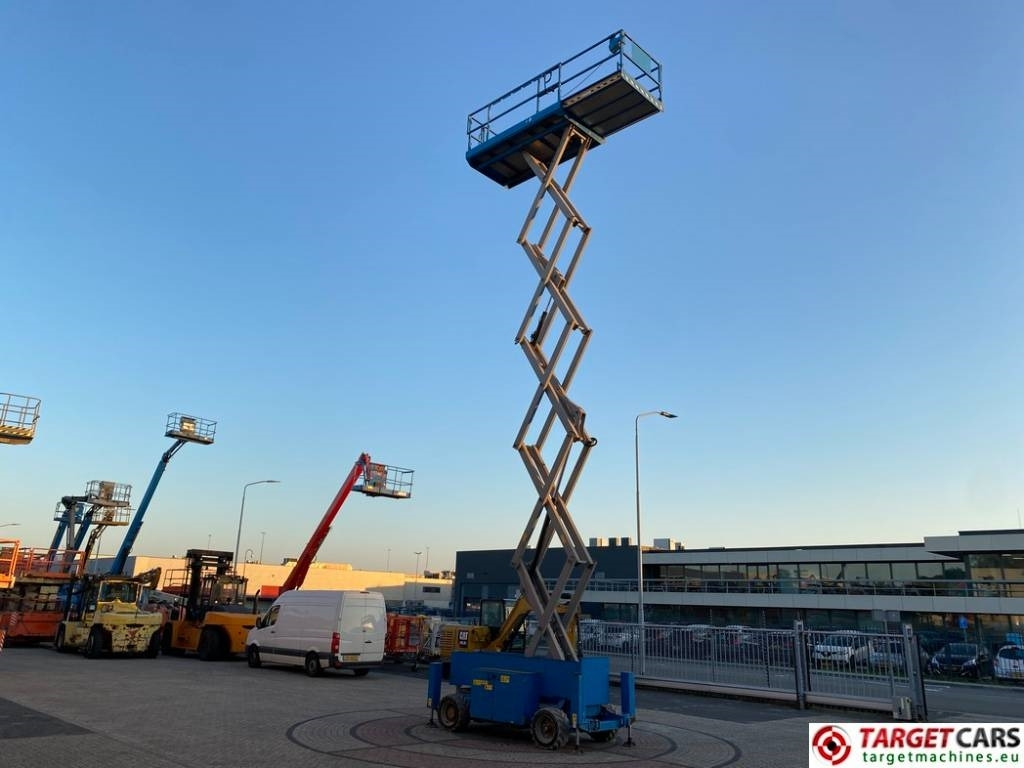 Scissor lift Genie GS-4069 DC Electric GS4069 Scissor WorkLift 1412cm: picture 7