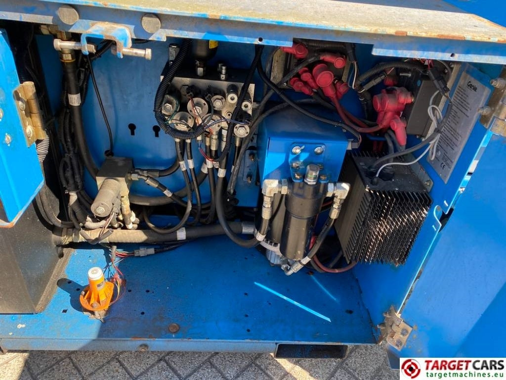 Scissor lift Genie GS-4069 DC Electric GS4069 Scissor WorkLift 1412cm: picture 14 Scissor lift Genie GS-4069 DC Electric GS4069 Scissor WorkLift 1412cm: picture 14