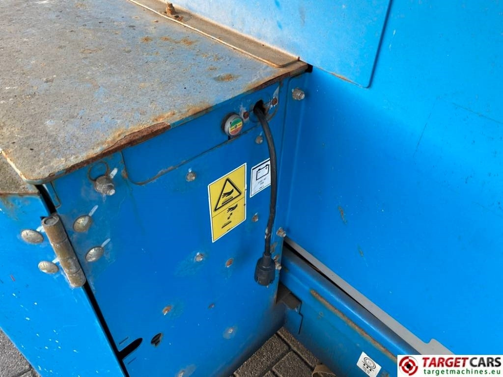 Scissor lift Genie GS-4069 DC Electric GS4069 Scissor WorkLift 1412cm: picture 25