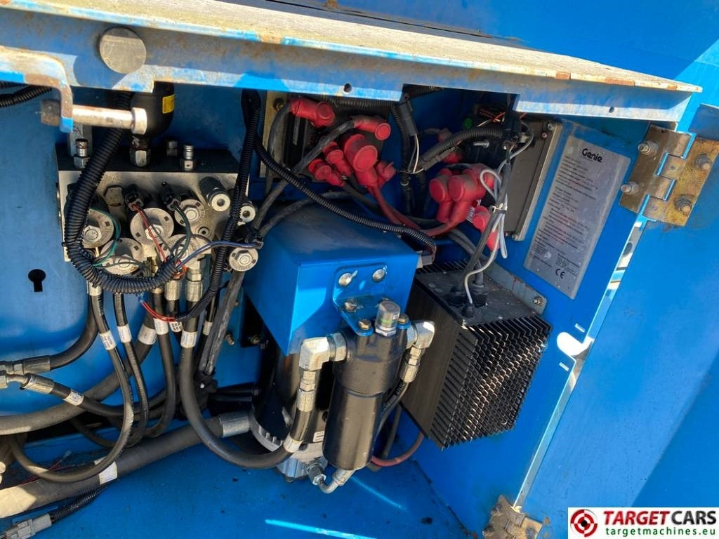 Scissor lift Genie GS-4069 DC Electric GS4069 Scissor WorkLift 1412cm: picture 15 Scissor lift Genie GS-4069 DC Electric GS4069 Scissor WorkLift 1412cm: picture 15