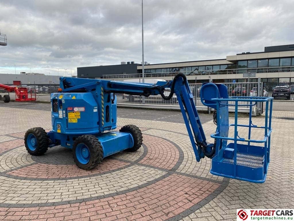 Genie Z-34/22 Articulated 4x4 Diesel Boom WorkLift 12.4M - Articulated boom: picture 2 Genie Z-34/22 Articulated 4x4 Diesel Boom WorkLift 12.4M - Articulated boom: picture 2