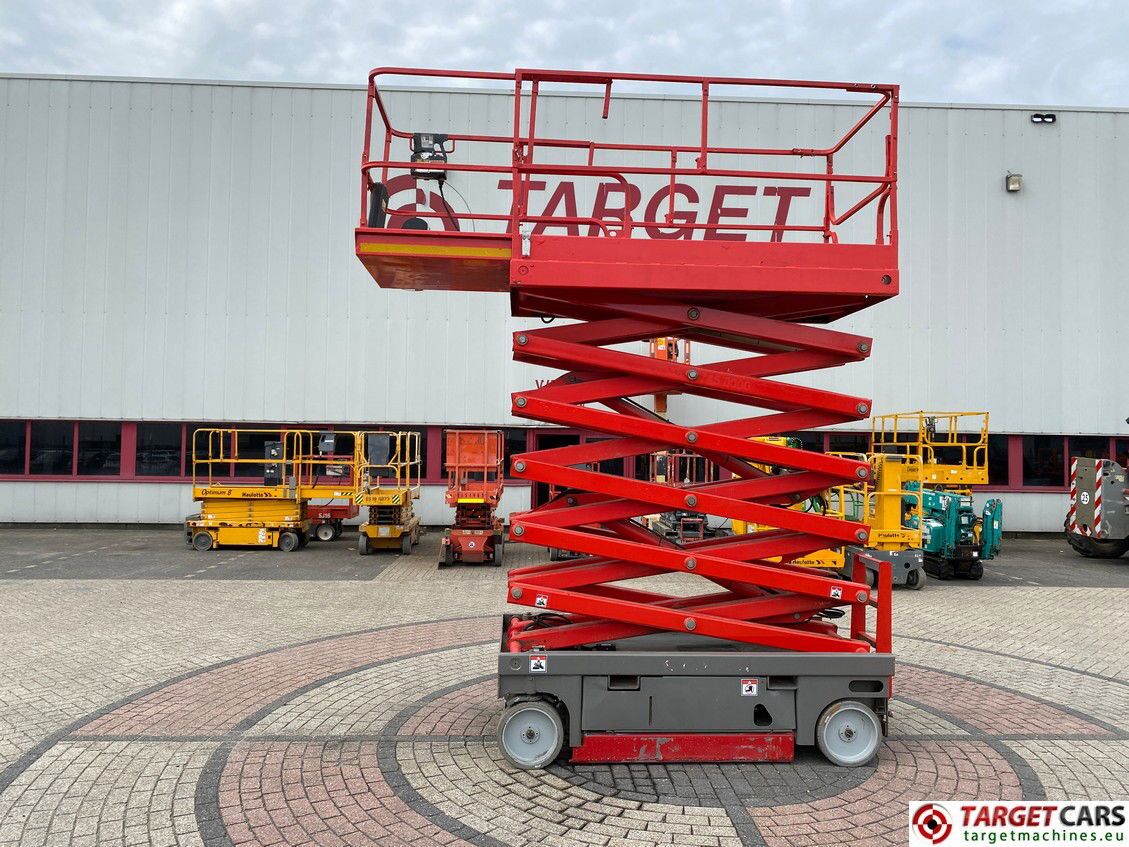 HAULOTTE COMPACT 14 ELECTRIC SCISSOR WORKLIFT 1385CM 2014 CE154032 - Scissor lift: picture 5 HAULOTTE COMPACT 14 ELECTRIC SCISSOR WORKLIFT 1385CM 2014 CE154032 - Scissor lift: picture 5