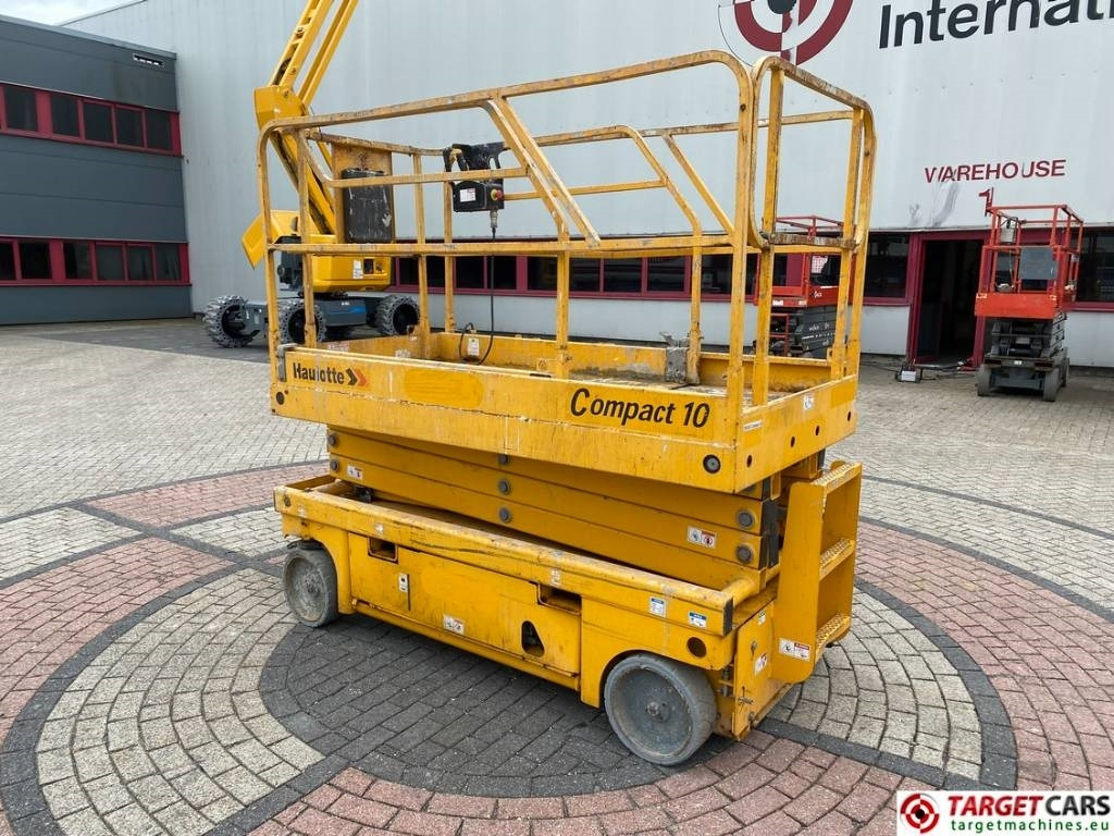 Haulotte Compact 10 Electric Scissor Work Lift 1015cm - Scissor lift: picture 4 Haulotte Compact 10 Electric Scissor Work Lift 1015cm - Scissor lift: picture 4