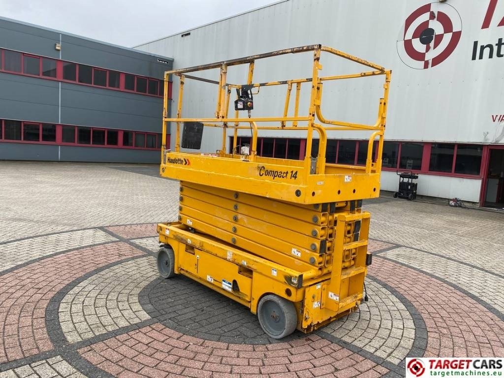 Haulotte Compact 14 Electric Scissor Work Lift 1385cm - Scissor lift: picture 4 Haulotte Compact 14 Electric Scissor Work Lift 1385cm - Scissor lift: picture 4