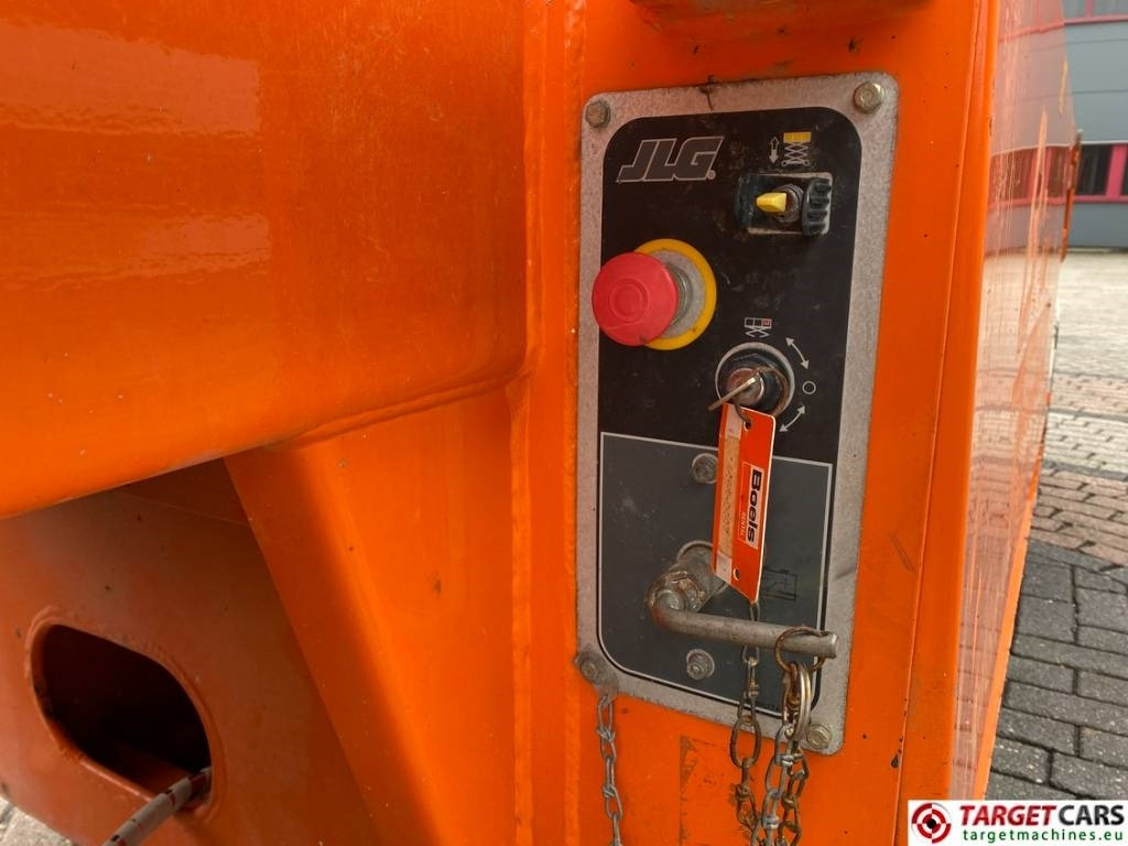 Leasing of JLG 153-12 Liftlux Electric Scissor Work Lift 1730cm  JLG 153-12 Liftlux Electric Scissor Work Lift 1730cm: picture 17