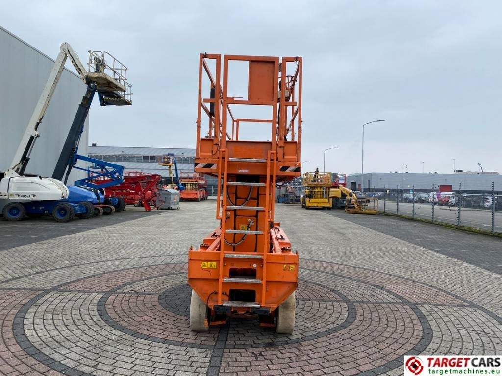 Leasing of JLG 153-12 Liftlux Electric Scissor Work Lift 1730cm  JLG 153-12 Liftlux Electric Scissor Work Lift 1730cm: picture 31