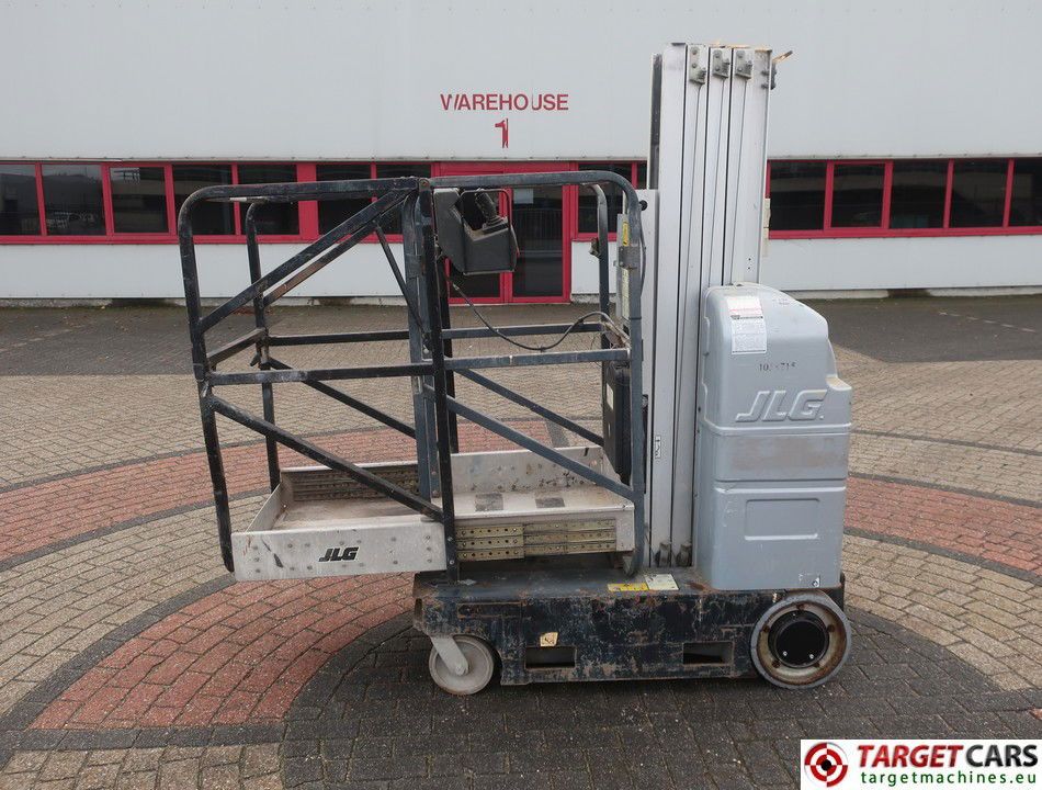 JLG 20MVL VERTICAL MAST AERIAL WORK PLATFORM 2010 794CM 17HRS NO-CE - Vertical mast lift: picture 5 JLG 20MVL VERTICAL MAST AERIAL WORK PLATFORM 2010 794CM 17HRS NO-CE - Vertical mast lift: picture 5