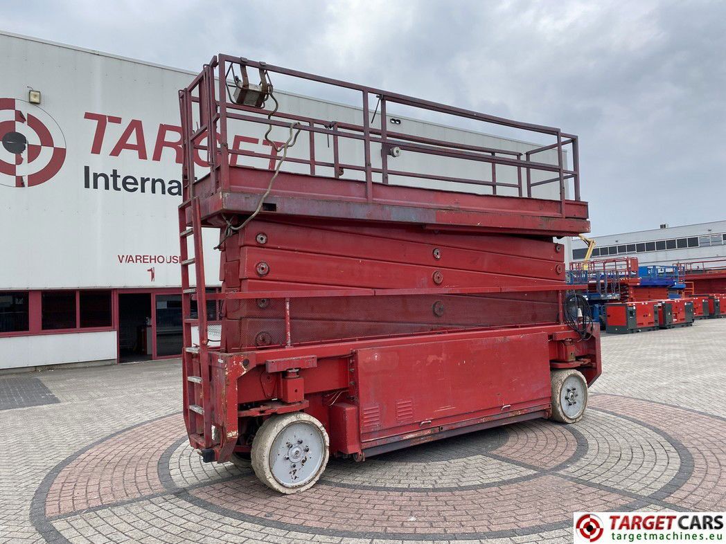 LIFTLUX SL210-12 E4/4WS ELECTRIC SCISSOR WORK LIFT 2300CM 2001 013111 - Scissor lift: picture 1 LIFTLUX SL210-12 E4/4WS ELECTRIC SCISSOR WORK LIFT 2300CM 2001 013111 - Scissor lift: picture 1