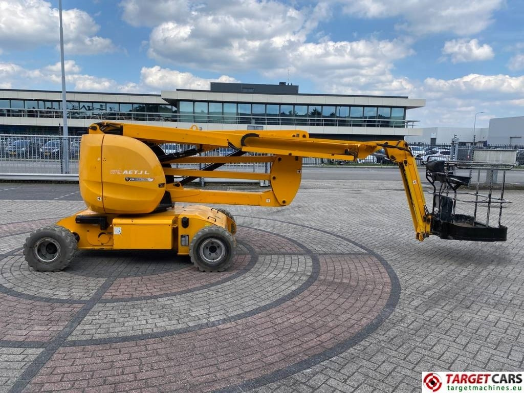 Leasing of Manitou 170AETJL Electric Articulated Boom WorkLift 1690cm  Manitou 170AETJL Electric Articulated Boom WorkLift 1690cm: picture 43