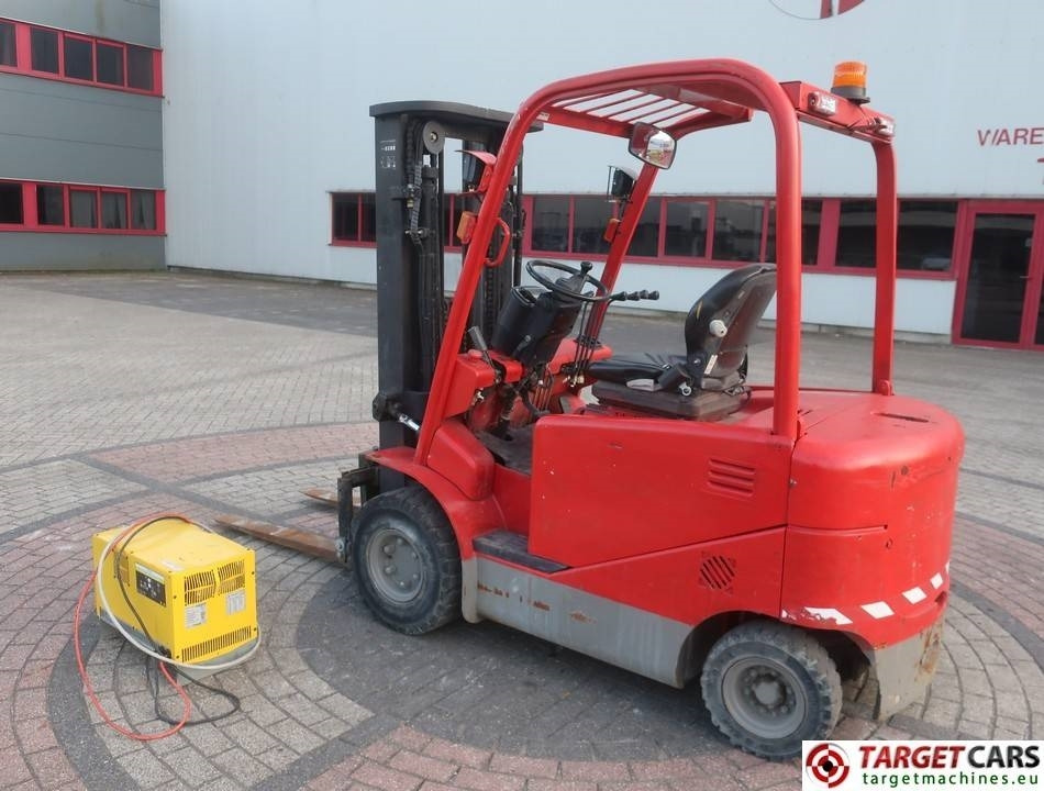 Manitou ME425 Electric 4wheel Forklift 2500KG Triplex450cm - Electric forklift: picture 4 Manitou ME425 Electric 4wheel Forklift 2500KG Triplex450cm - Electric forklift: picture 4