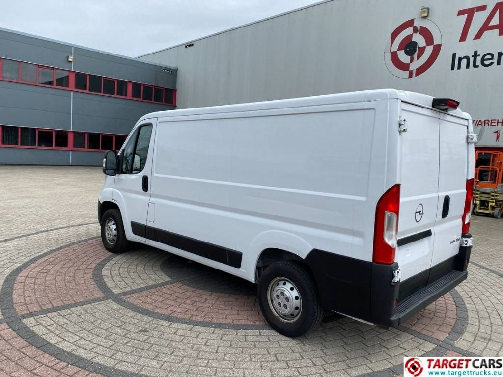 Opel Movano 2.2D BlueHDI Panel Van 140HP L2H1 - Panel van: picture 4 Opel Movano 2.2D BlueHDI Panel Van 140HP L2H1 - Panel van: picture 4