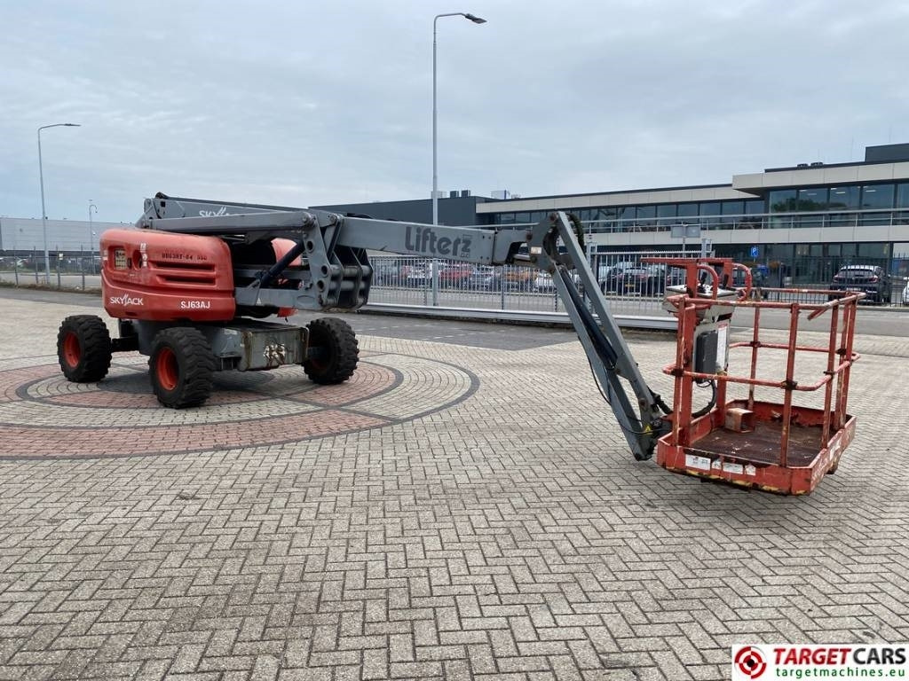 SkyJack SJ63AJ Articulated 4x4 Diesel Boom WorkLIft 2136cm - Articulated boom: picture 2 SkyJack SJ63AJ Articulated 4x4 Diesel Boom WorkLIft 2136cm - Articulated boom: picture 2
