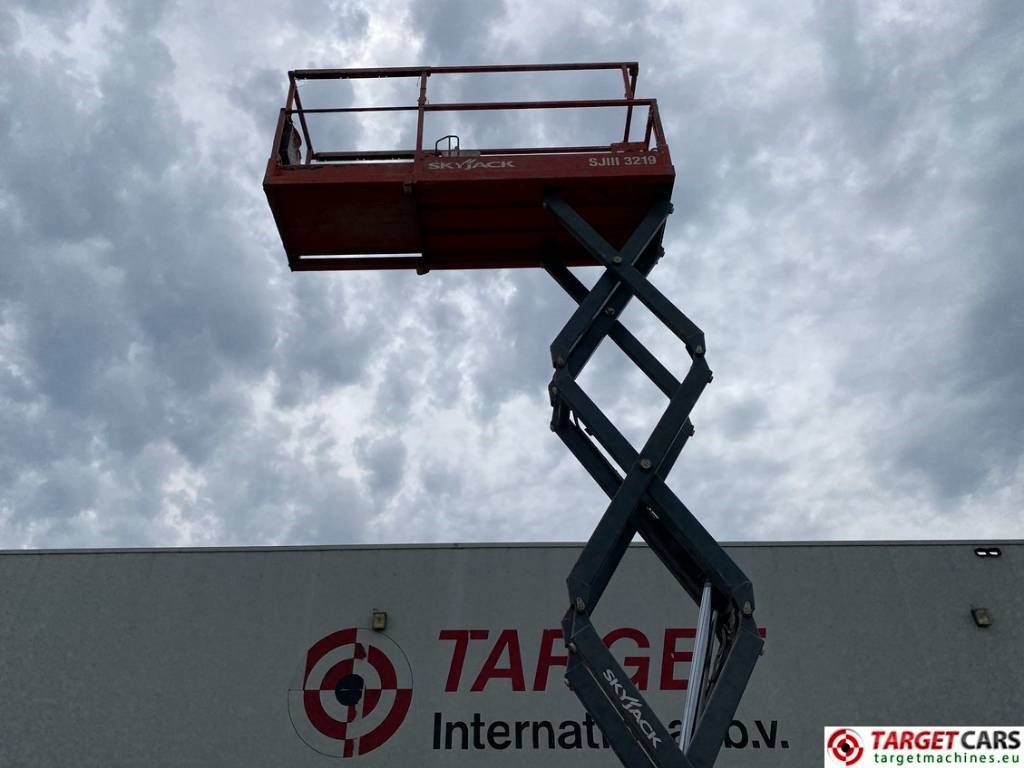Scissor lift SkyJack SJIII-3219 Electric Scissor Work Lift 780cm: picture 19 Scissor lift SkyJack SJIII-3219 Electric Scissor Work Lift 780cm: picture 19