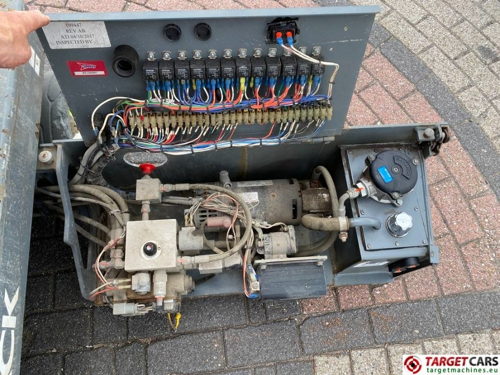 Scissor lift SkyJack SJIII-3219 Electric Scissor Work Lift 780cm: picture 13 Scissor lift SkyJack SJIII-3219 Electric Scissor Work Lift 780cm: picture 13