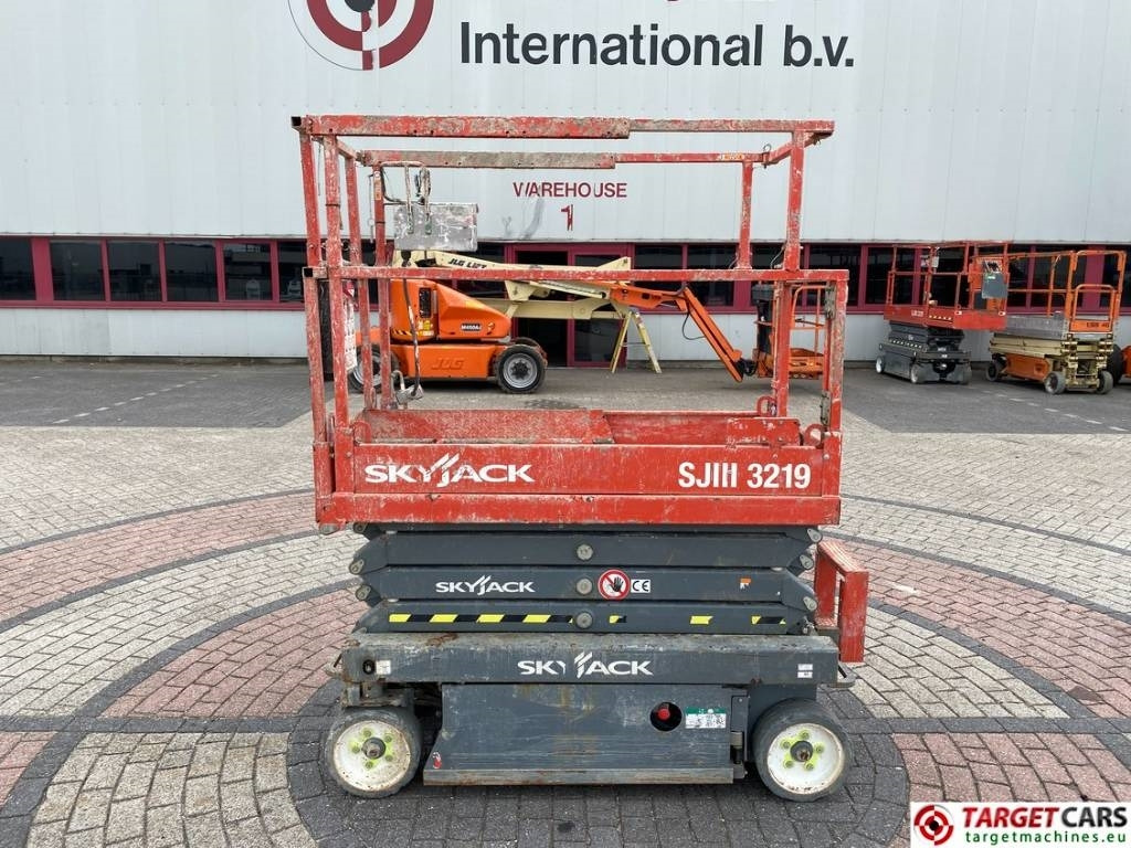 Scissor lift SkyJack SJIII-3219 Electric Scissor Work Lift 780cm: picture 31 Scissor lift SkyJack SJIII-3219 Electric Scissor Work Lift 780cm: picture 31