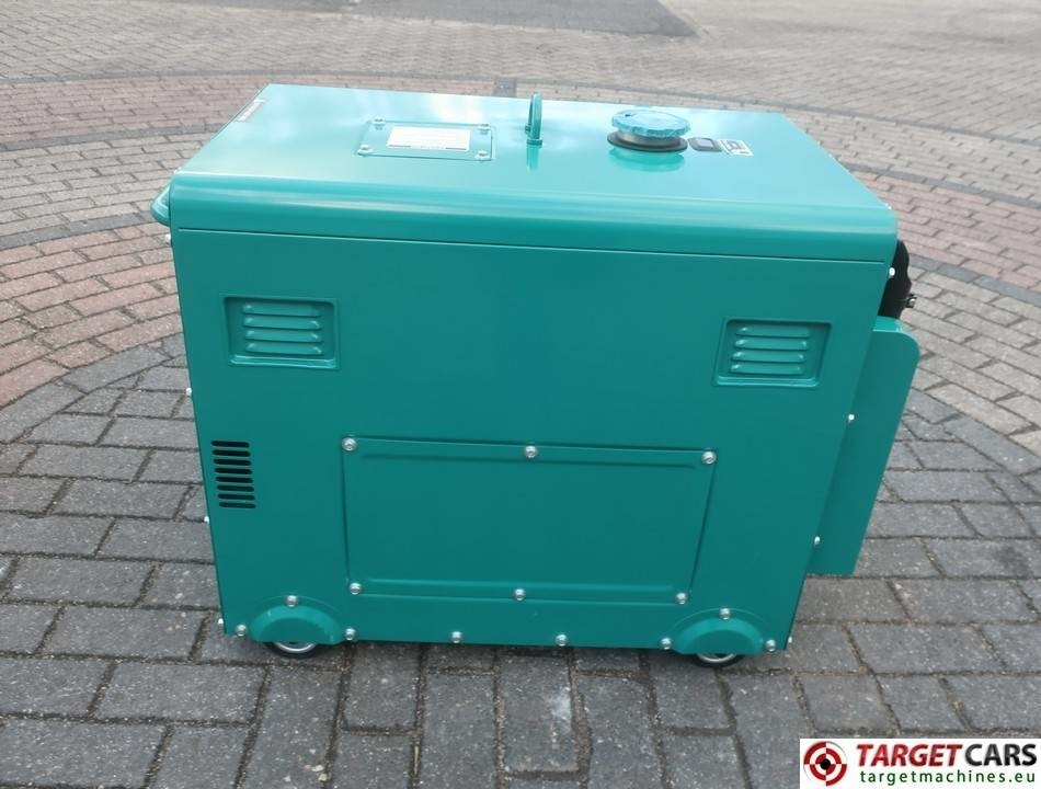 XIDONG 6800T-3 DIESEL 6.2KVA 3-PHASE GENERATOR 220 - Generator set: picture 5 XIDONG 6800T-3 DIESEL 6.2KVA 3-PHASE GENERATOR 220 - Generator set: picture 5